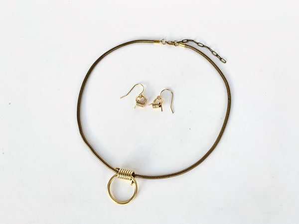 DEFIANT Barbed Wire Choker