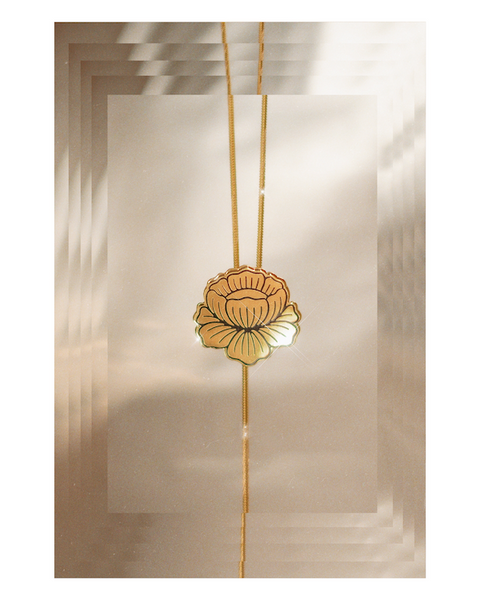 FLEUR DORÉE Bolo Tie