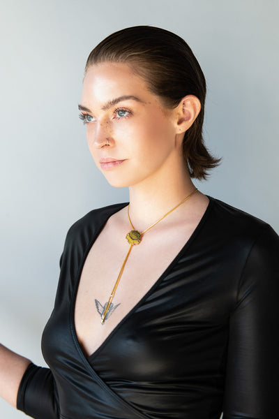 FLEUR DORÉE Bolo Tie