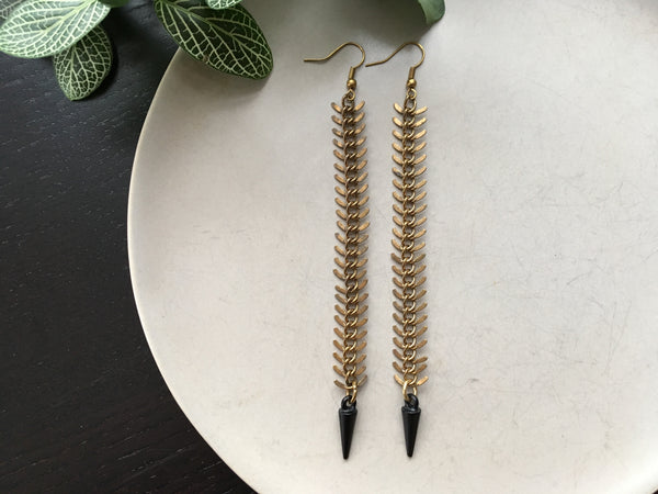 LUST Fishbone Earrings