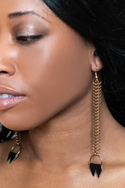 TEMPT Drop Earrings