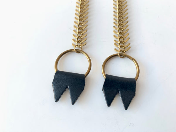 TEMPT Drop Earrings