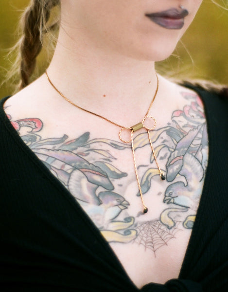Bow choker necklace