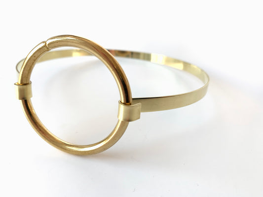 Gold day collar