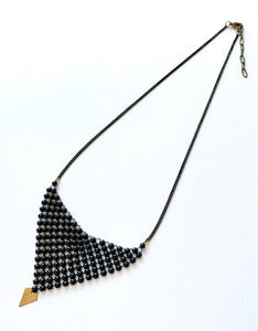 CLASSY Black Bubble Choker
