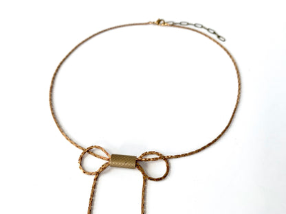 Bow of choker necklace