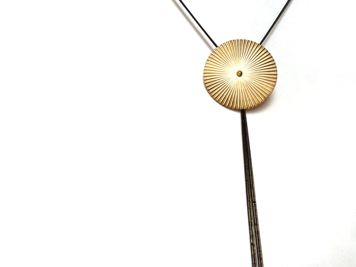 Bolo tie necklace round gold medallion